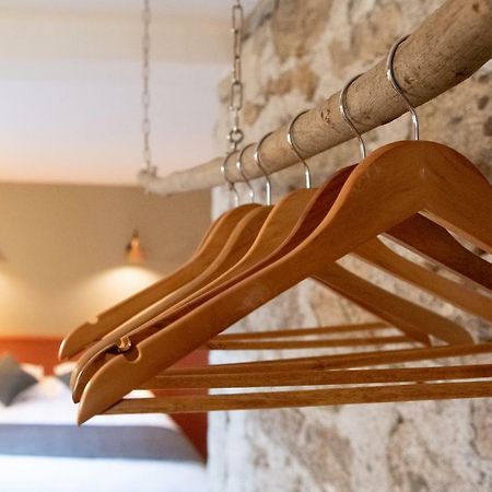 Le Jas Du Mas Hotel Saint-Antheme Bagian luar foto