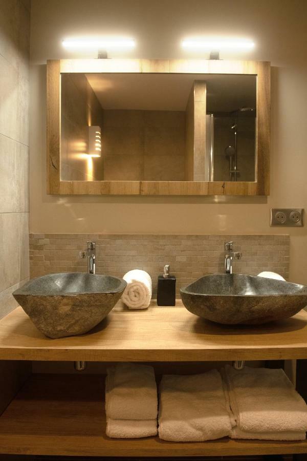 Le Jas Du Mas Hotel Saint-Antheme Bagian luar foto