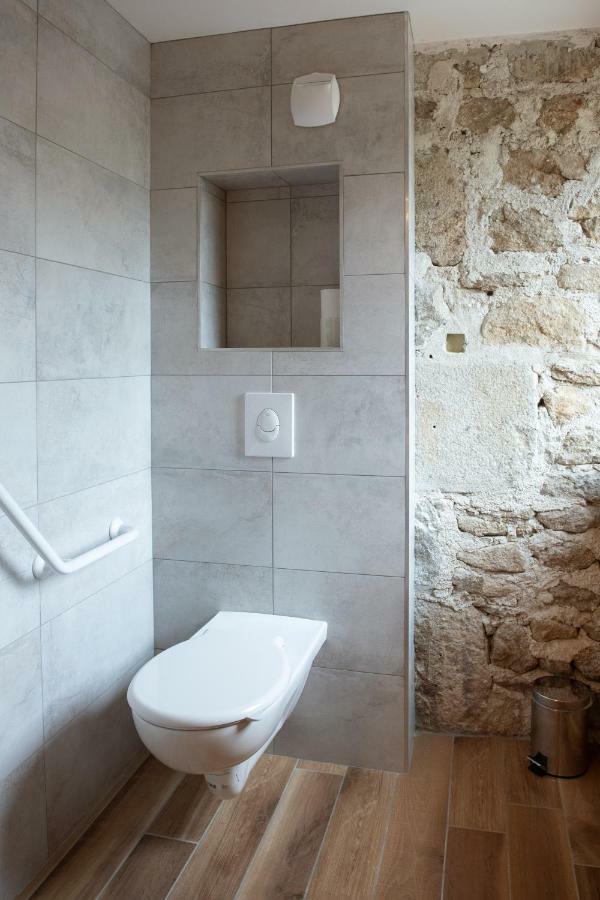 Le Jas Du Mas Hotel Saint-Antheme Bagian luar foto